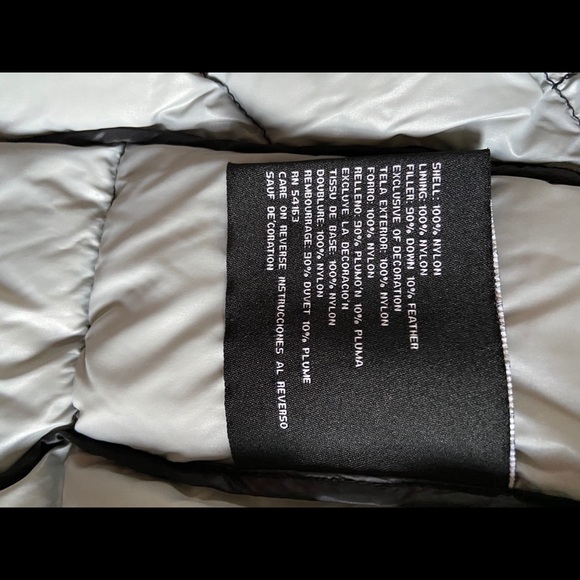 Guess coat - Picture 2 of 6